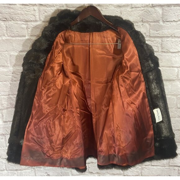 Betty Rose Vintage Faux Fur Coat Brown Hip Length Button Union Made USA 41" Bust - Picture 9 of 14